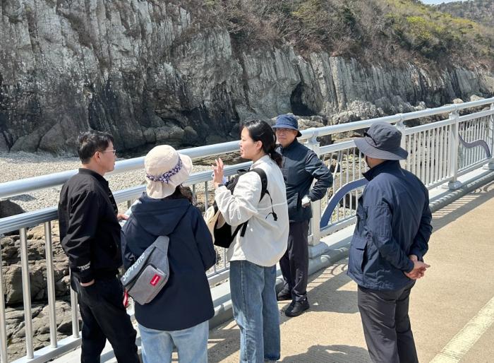 고군산군도 국가지질공원, 보존과 활용 방안 논의를 위한 현장 점검실시 기사 이미지