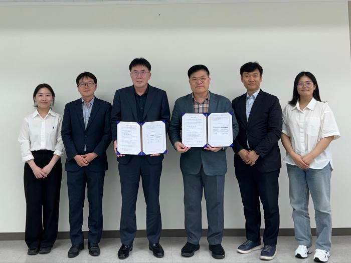 완주군시설관리공단, 노인일자리 창출 나서 기사 이미지