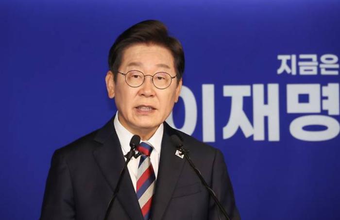 이재명 “비상경제대응 TF 먼저 구성” 기사 이미지