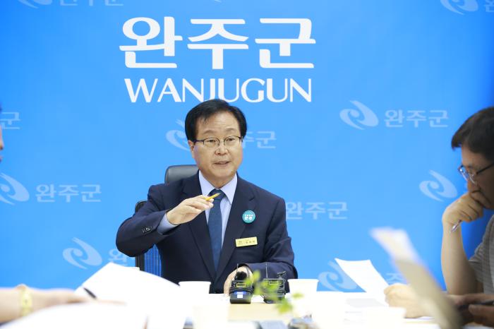 완주. 전주 일방적인 통합 추진 용납 안돼 기사 이미지