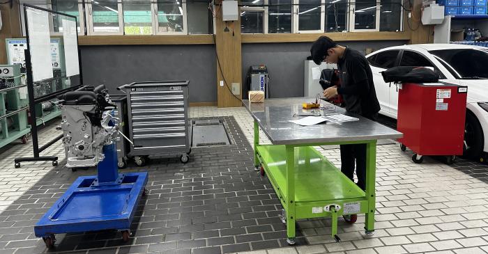 전주공업고 졸업생 김대성, 자동차정비 국가대표 선발 기사 이미지