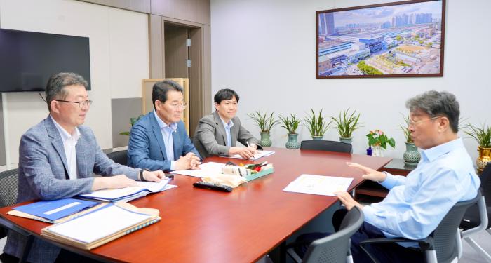 권익현 부안군수, 국회 방문해 RE100 국가산단 조성 필요성 강조 기사 이미지