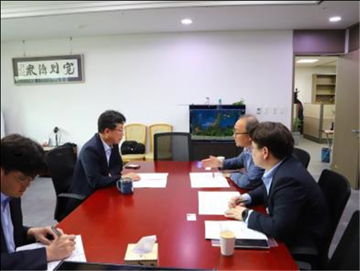 안호영 국토부 도로국장·철도국장 연이어 면담 기사 이미지