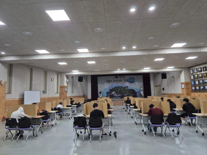 장수군애향교육진흥재단, 2학기 중간고사 대비 스터디캠프 운영 기사 이미지