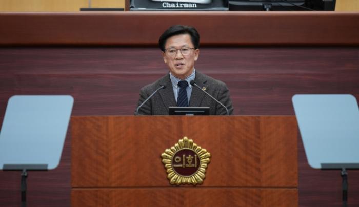 이명연 발의 '전북 산재공공 전문병원 건립 촉구 건의안' 임시회 채택 기사 이미지