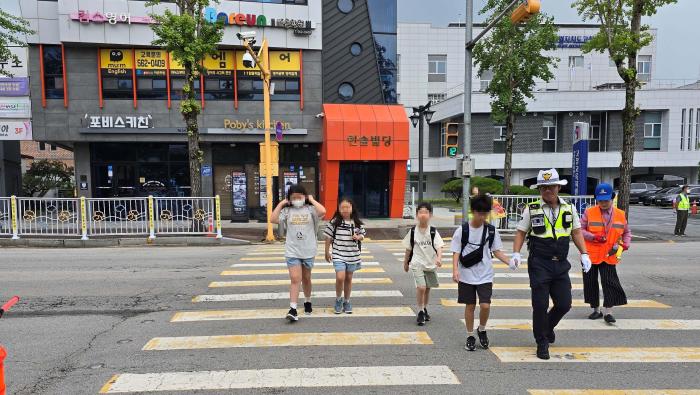 전북경찰, 하반기 개학철 어린이 교통안전 노력 기사 이미지
