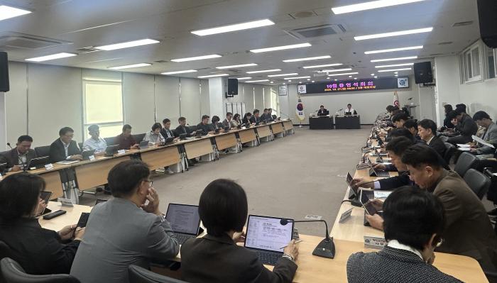 권익현 부안군수, “국가예산 확보·재생에너지 선도 대응 총력“ 당부 기사 이미지