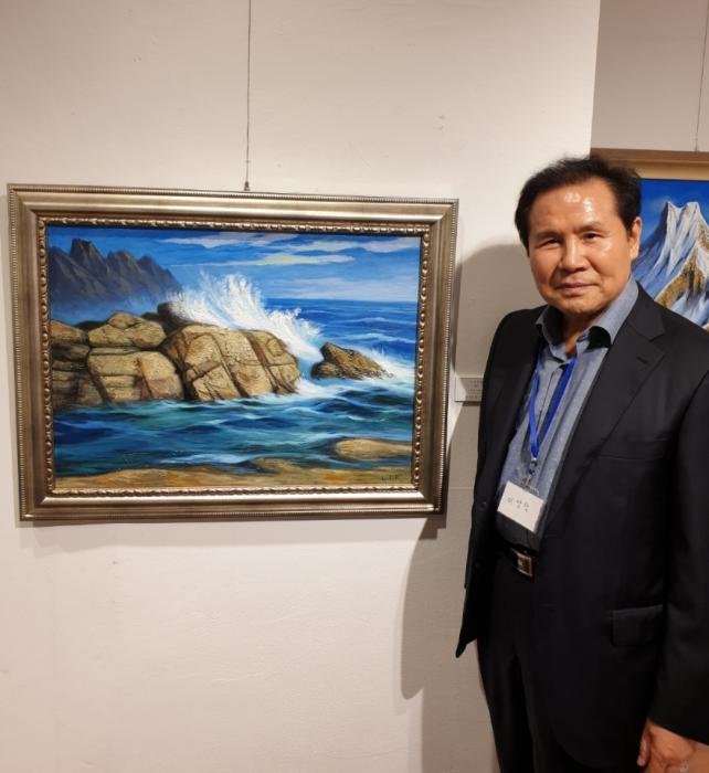 “마음속엔 늘 정읍뿐” 약사 출신 화가 이상락 씨, 고향사랑기부금 2000만원 기부 기사 이미지