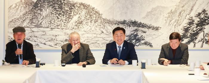 군산서 ‘칼라’ 출범…세계 문화연대 중심지로 기사 이미지