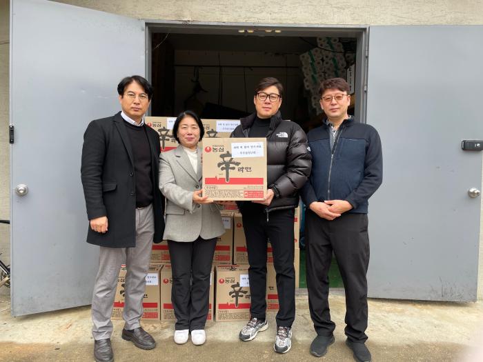 무주군 무주읍 청년회, 마을 경로당 60곳에 라면 130박스 기탁 기사 이미지