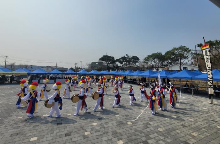 임실 지사면 기초생활거점 조성사업의 일환, 주민 화합 축제 성황리에 개최 기사 이미지