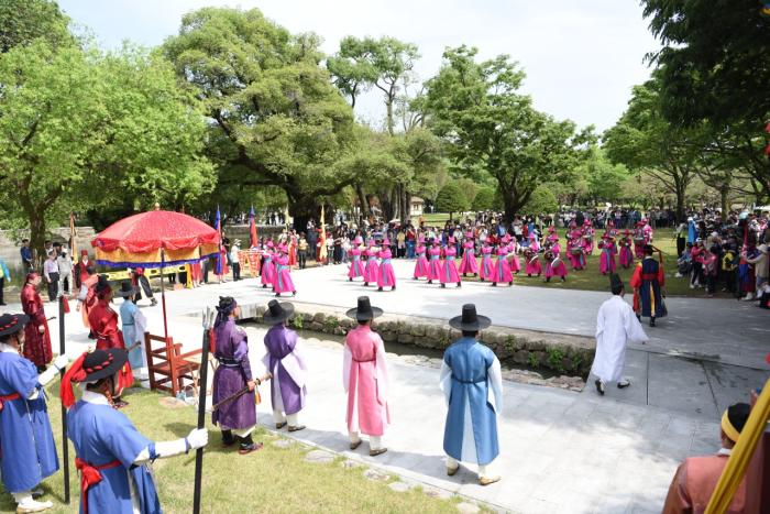 남원시, 주말 상설 문화관광 프로그램 운영... 관광객 맞이 ‘활기’ 기사 이미지