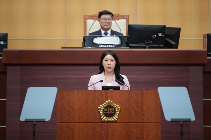 경찰, ‘이원택 식사비 대납’ 의혹 김슬지 도의원 소환 조사 기사 이미지