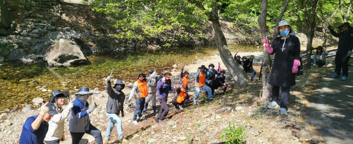완주시설관리공단, 고산휴양림 버들마편초 1,400주 식재 기사 이미지
