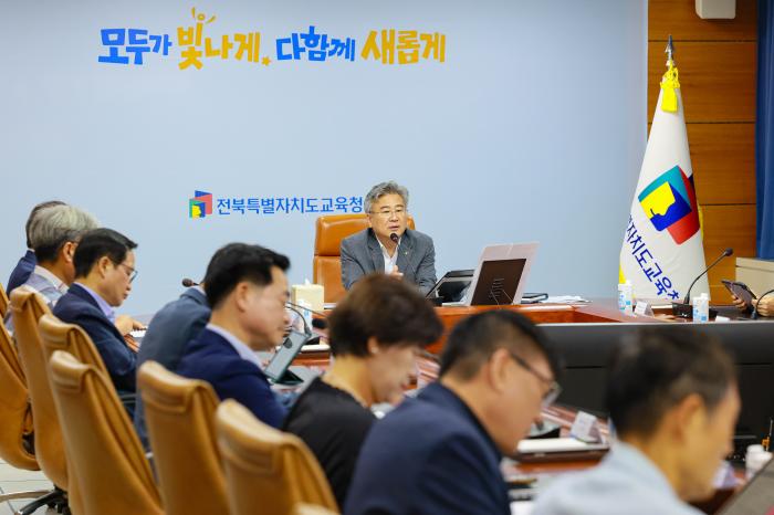 천호성 교육감 "도의회 적극 존중… 업무 20% 줄이는 조직개편 추진" 기사 이미지