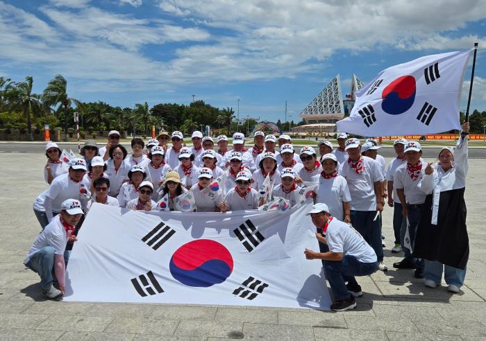 베트남에서 태극기 휘날리며 기사 이미지