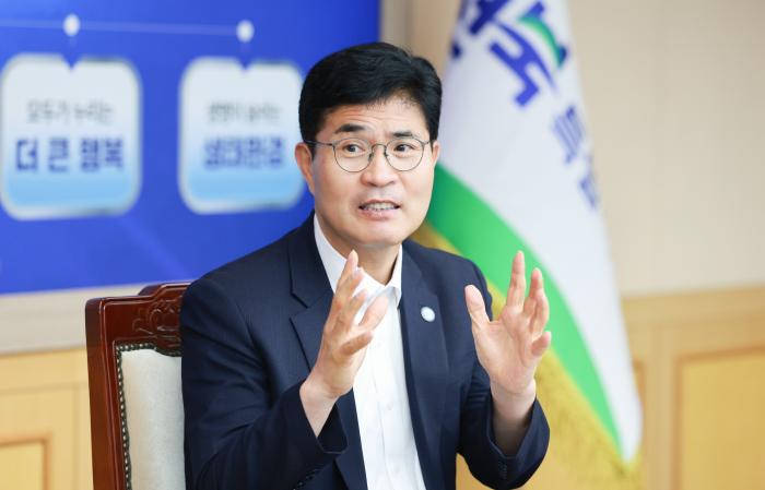 이원택 전북도지사 취임 100일 “도민이 체감하는 성장, 이제 시작입니다” 기사 이미지