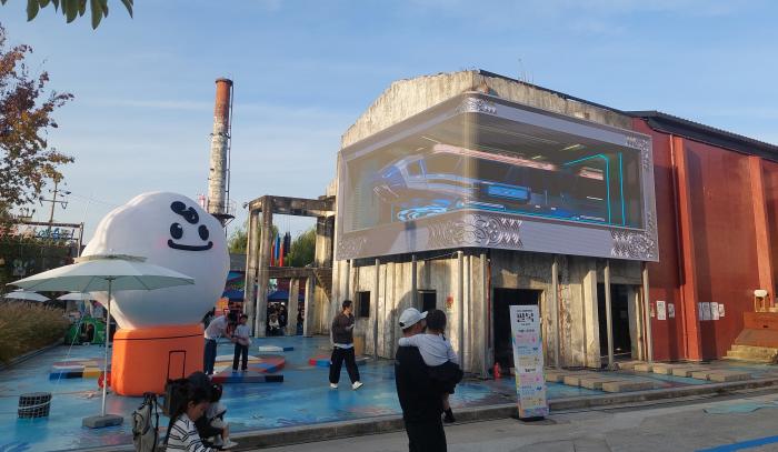 전통문화·첨단기술 융합 ‘2026 미래문화축제 팔복’ 성료 기사 이미지