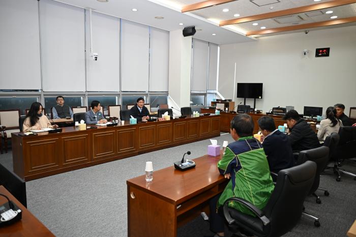 완주군의회, 친환경연료화시설 주변마을 주민과 소통 기사 이미지