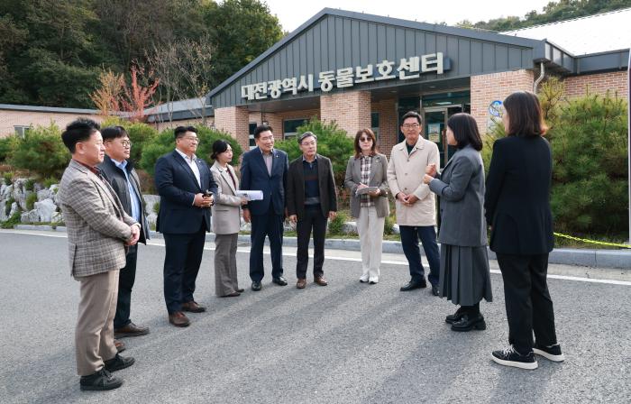 군산시의회 경제건설위원회, 대전 동물보호센터 현장 방문 기사 이미지